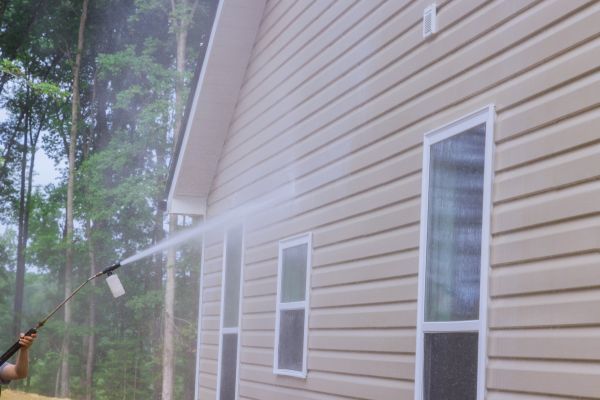 House Washing in Norfolk