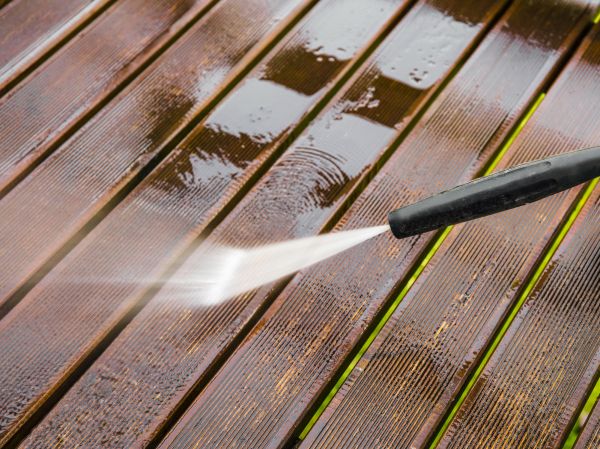 Cost of Balcony Cleaning in Norfolk