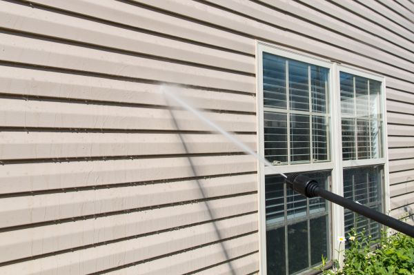 House Pressure Washing in Norfolk