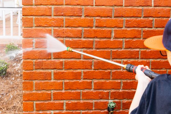 Wall Pressure Washing in Norfolk