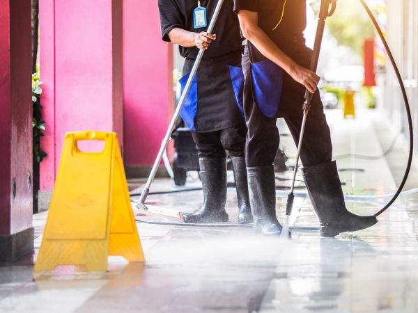 Store Powerwashing in Norfolk
