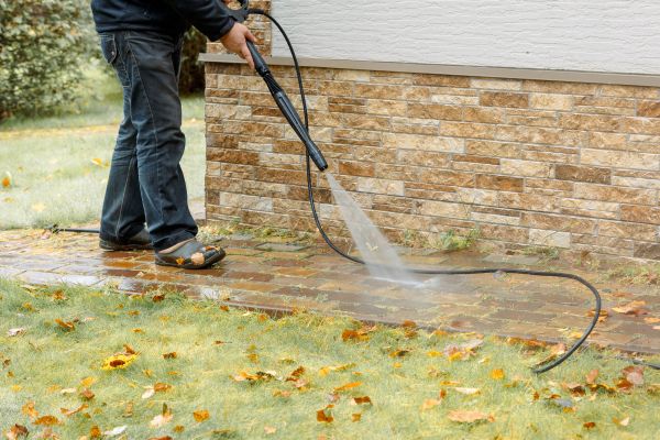 Residential Powerwashing in Norfolk